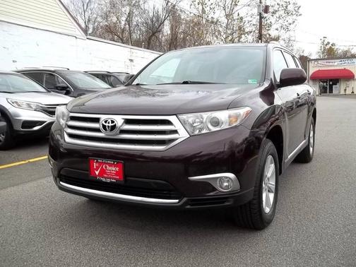 2012 Toyota Highlander SE