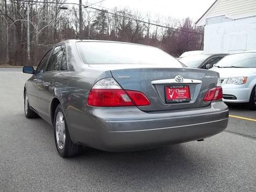 2003 Toyota Avalon XLS
