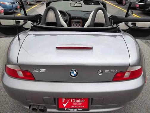 2001 BMW Z3 2.5i Roadster
