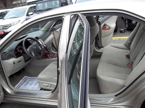 2009 Toyota Camry LE