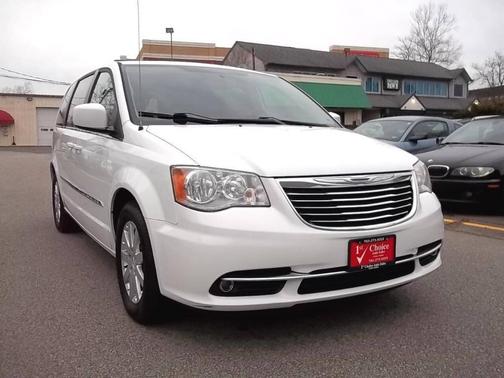 2015 Chrysler Town & Country Touring