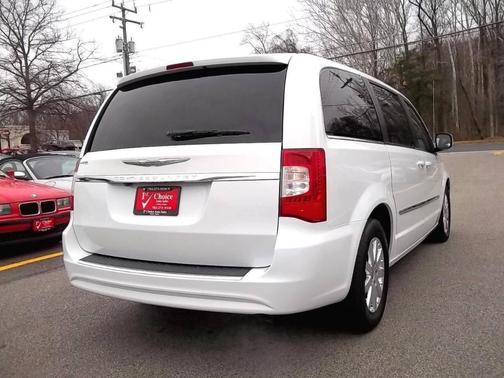 2015 Chrysler Town & Country Touring