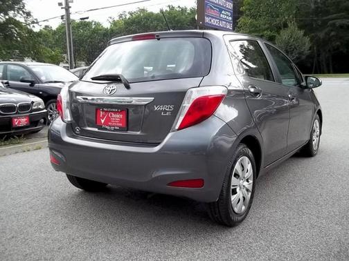 2014 Toyota Yaris LE