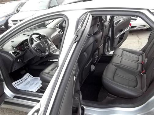 2013 Lincoln MKZ Base