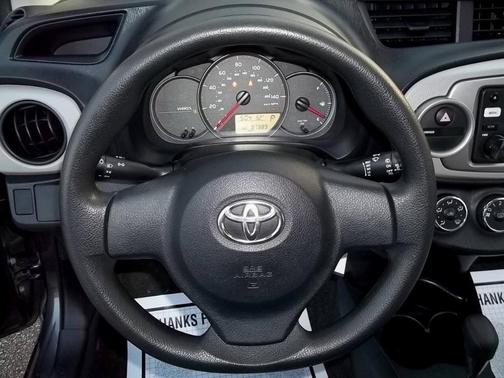 2012 Toyota Yaris L