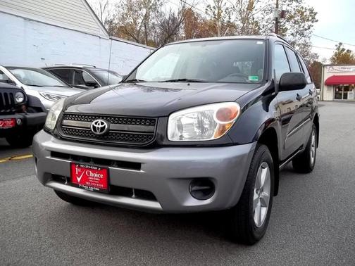 2005 Toyota RAV4 Base