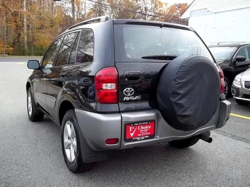 2005 Toyota RAV4 Base