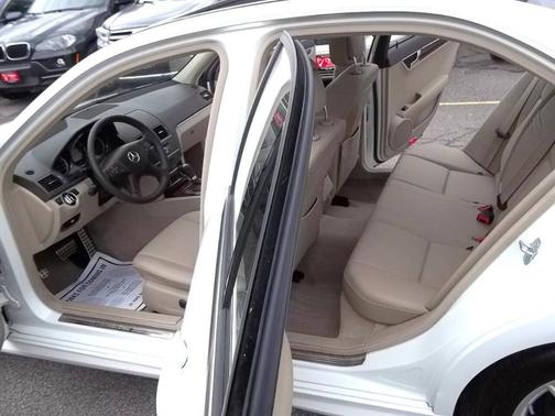 2011 Mercedes-Benz C-Class C 300 4MATIC Sport