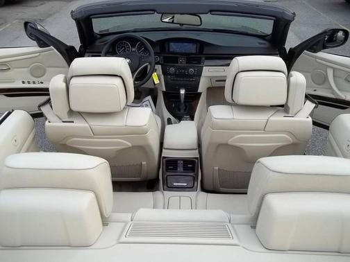 2011 BMW 335 i
