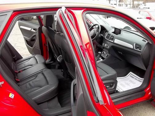 2017 Audi Q3 2.0T Premium