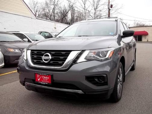 2018 Nissan Pathfinder S