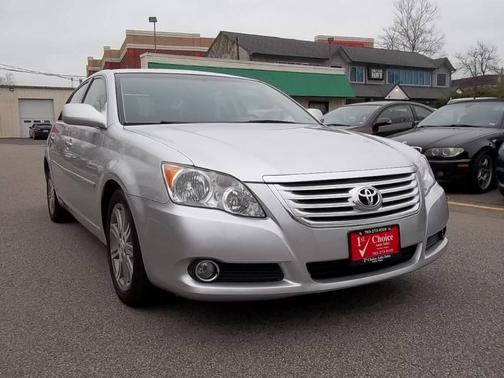 Silver 2009 Toyota Avalon Limited