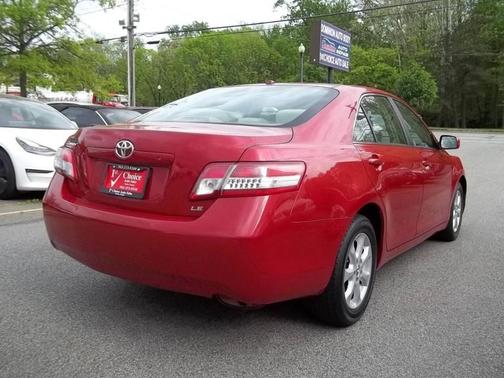 2011 Toyota Camry LE