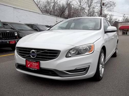 2015 Volvo S60 T5 Premier