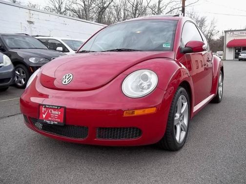 2009 Volkswagen New Beetle 2.5