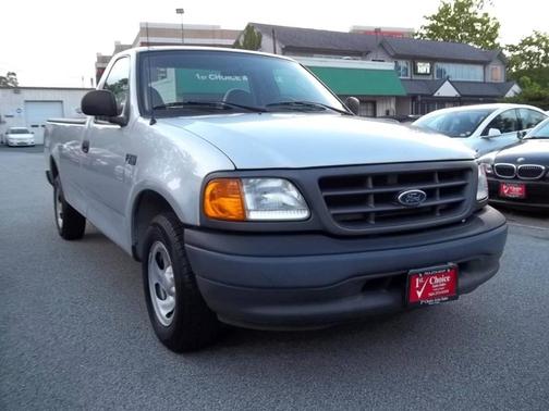 2004 Ford F-150 Heritage XL