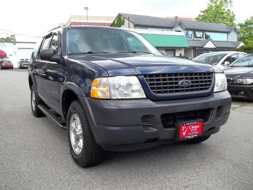 2004 Ford Explorer XLS