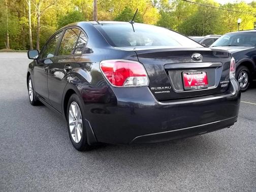 2014 Subaru Impreza 2.0i Premium