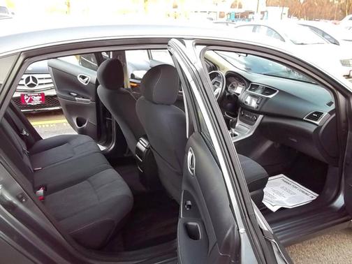 2015 Nissan Sentra SV