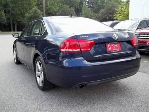 2013 Volkswagen Passat 2.5 SE