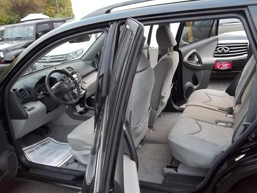 2011 Toyota RAV4 Base