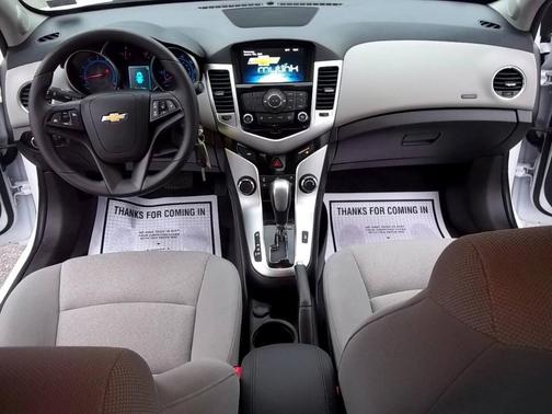 2015 Chevrolet Cruze 1LT