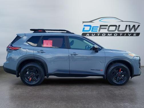 2025 Nissan Rogue Rock Creek