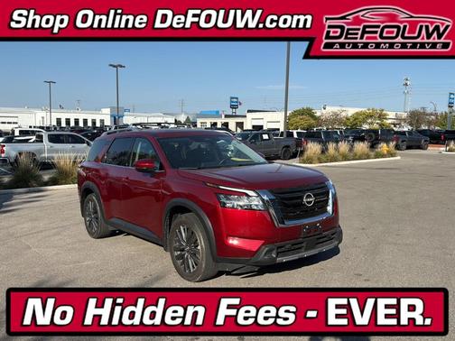 Scarlet Ember 2024 Nissan Pathfinder SL