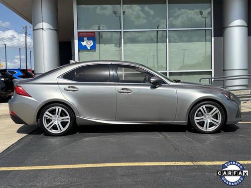 2018 Lexus IS 300 Base