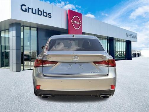 2018 Lexus IS 300 Base