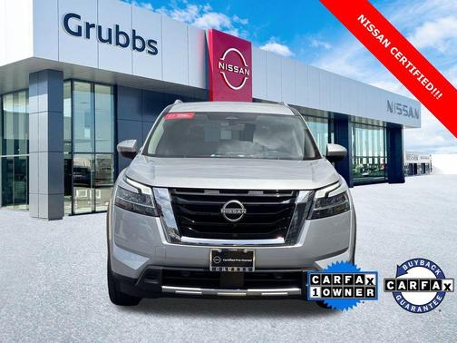 2024 Nissan Pathfinder SL FWD