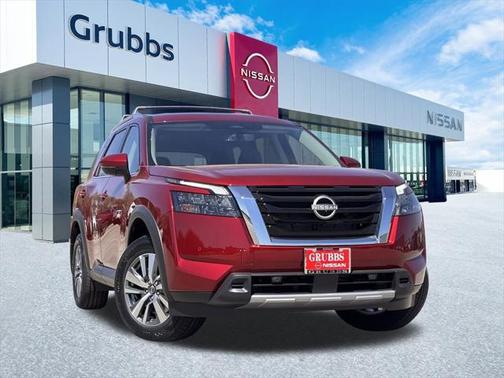 2025 Nissan Pathfinder SL FWD