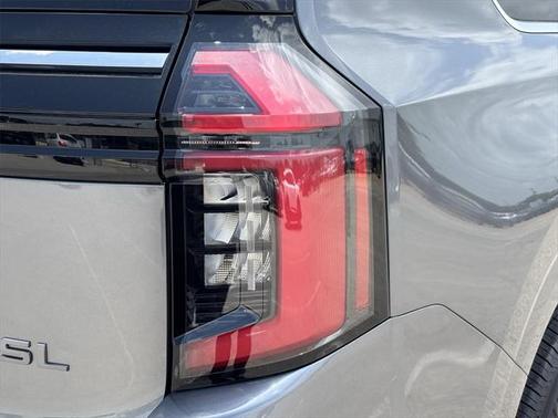 2025 Nissan Armada SL 2WD