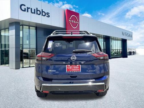 2025 Nissan Rogue Platinum