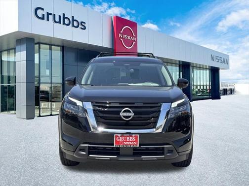 2025 Nissan Pathfinder SV FWD