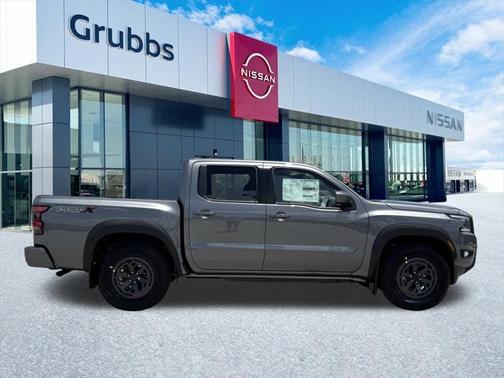 2025 Nissan Frontier PRO-X
