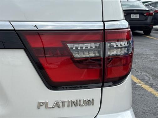 2024 Nissan Armada Platinum 2WD