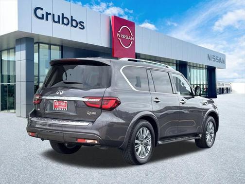 2024 INFINITI QX80 Luxe