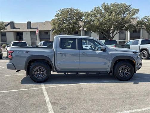 2025 Nissan Frontier PRO-X