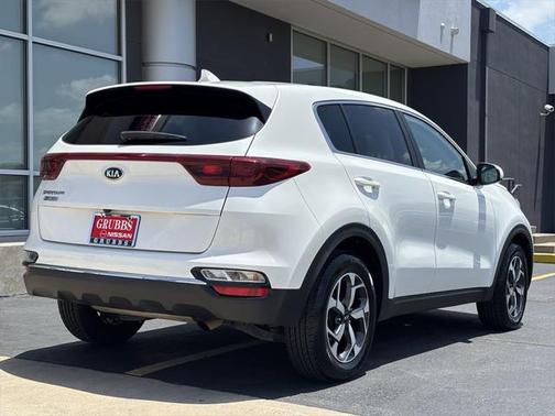 2022 Kia Sportage LX