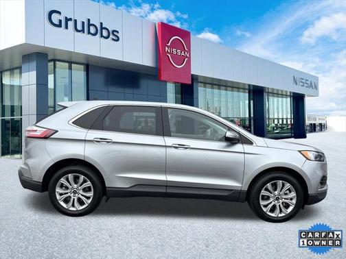 2023 Ford Edge Titanium