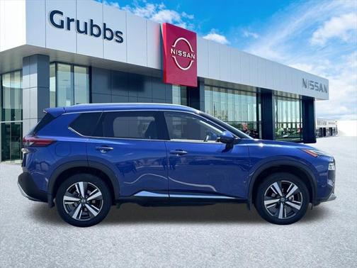 2021 Nissan Rogue Platinum