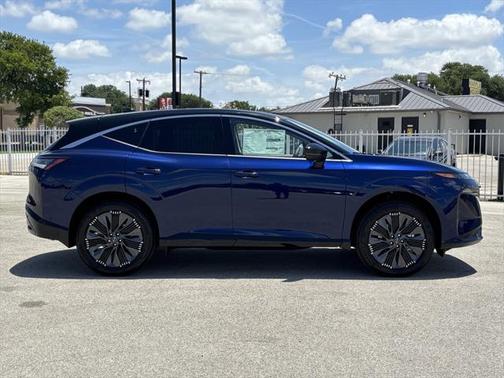 2025 Nissan Murano Platinum