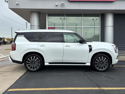 2025 Nissan Armada Platinum Reserve 4WD