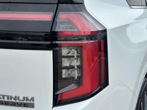 2025 Nissan Armada Platinum Reserve 4WD