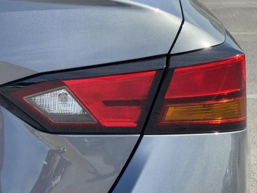 2025 Nissan Altima S FWD