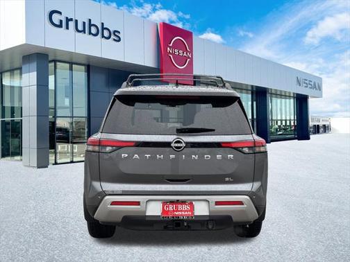 2025 Nissan Pathfinder SL FWD
