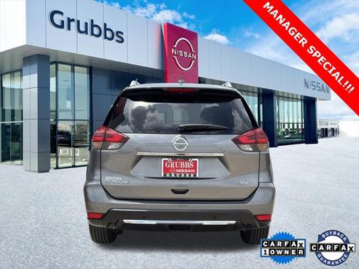 2020 Nissan Rogue SV