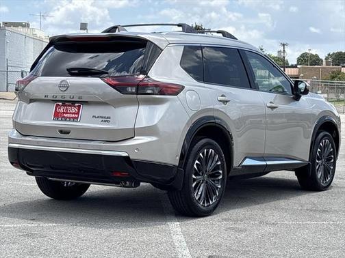 2025 Nissan Rogue Platinum
