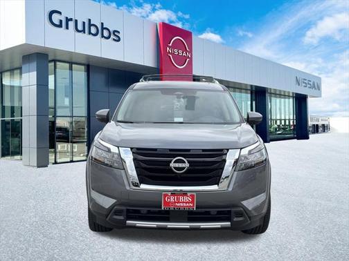 2025 Nissan Pathfinder SL FWD